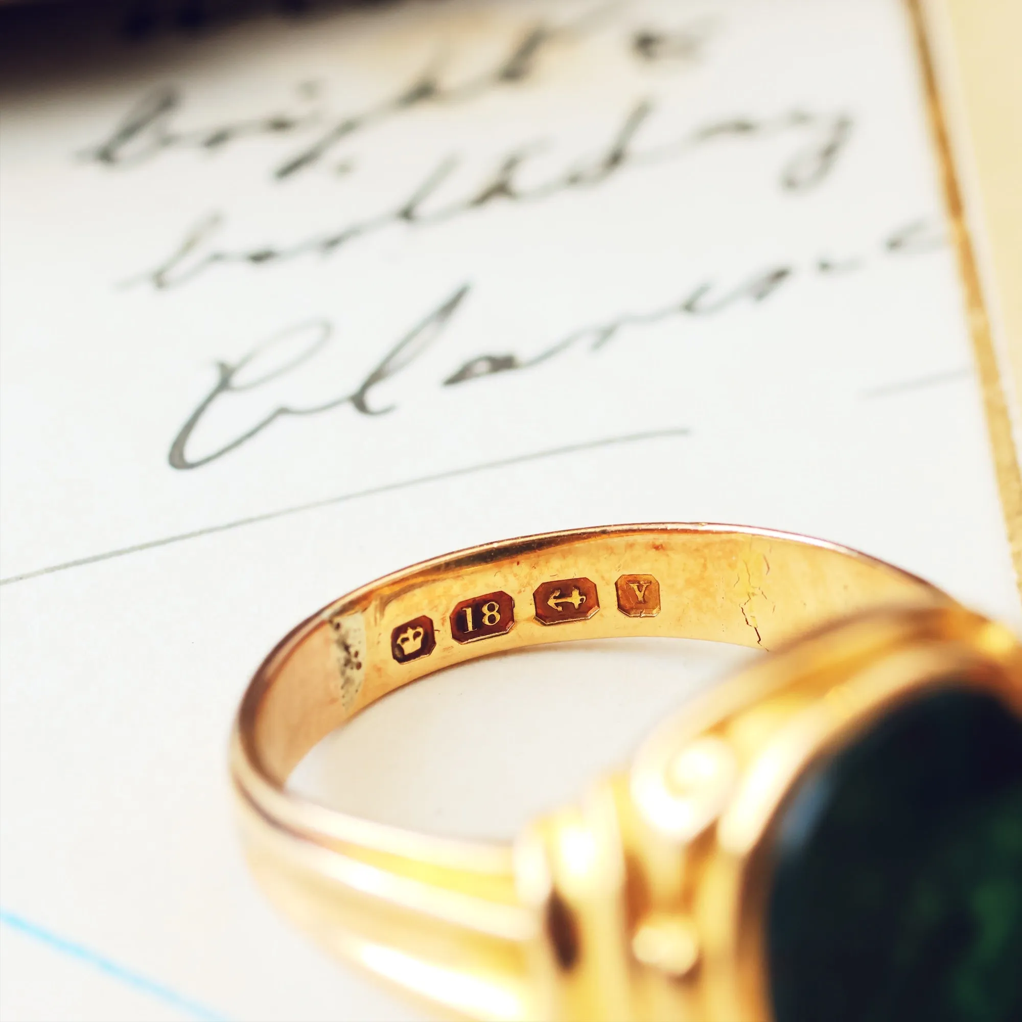 Antique Date 1920 18ct Gold Bloodstone Signet Ring