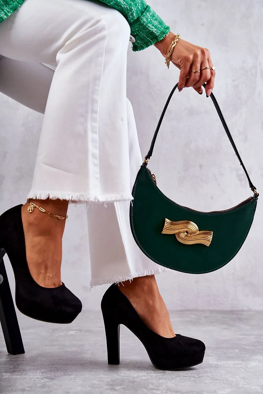 Block heel pumps Step in style