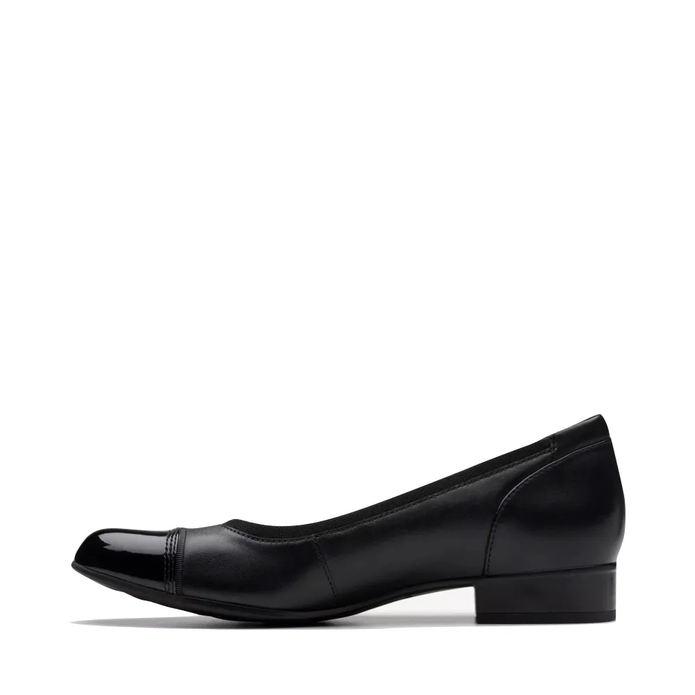 Clarks Women's Krystine May Leather Pump in Black