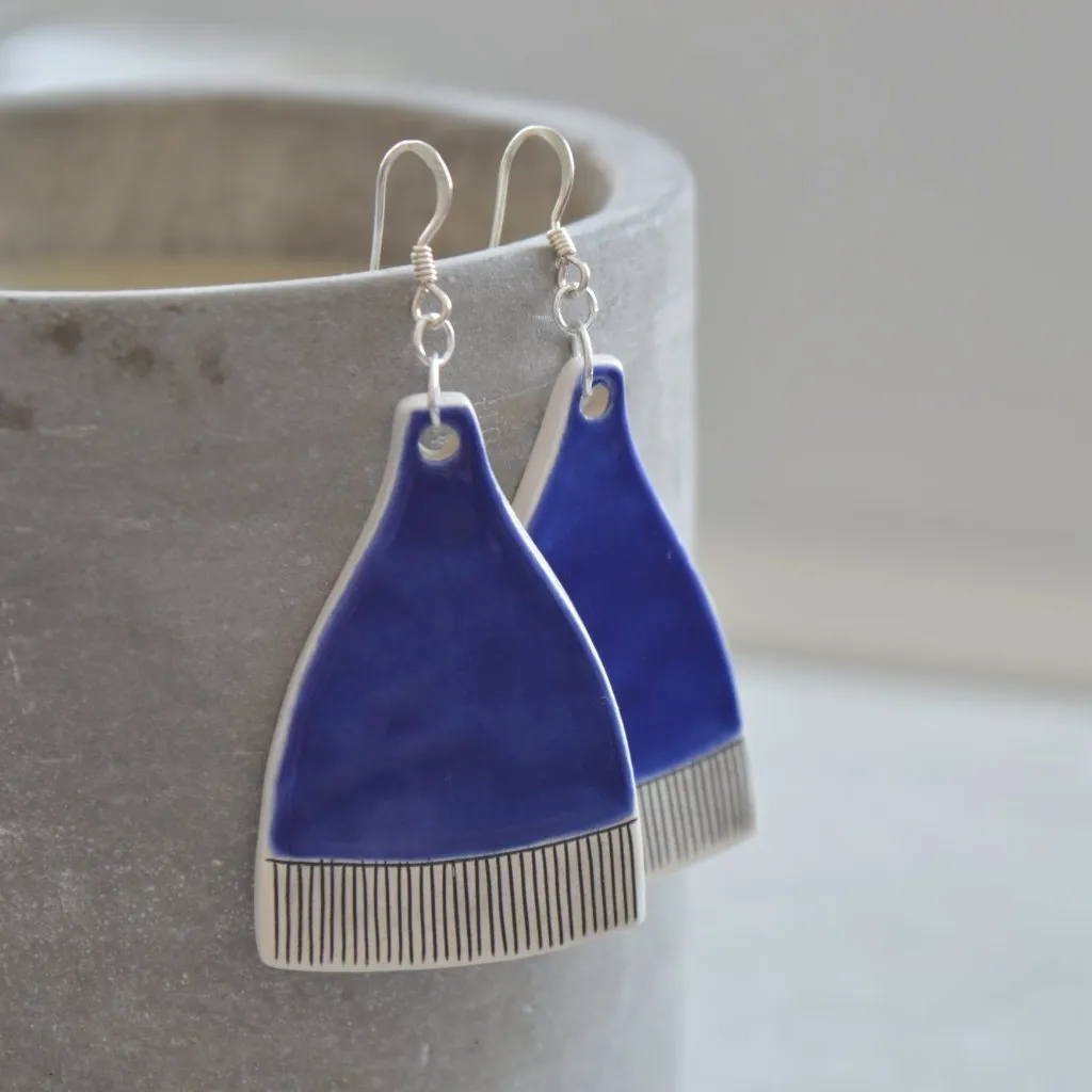 Dangle earrings - Royal blue