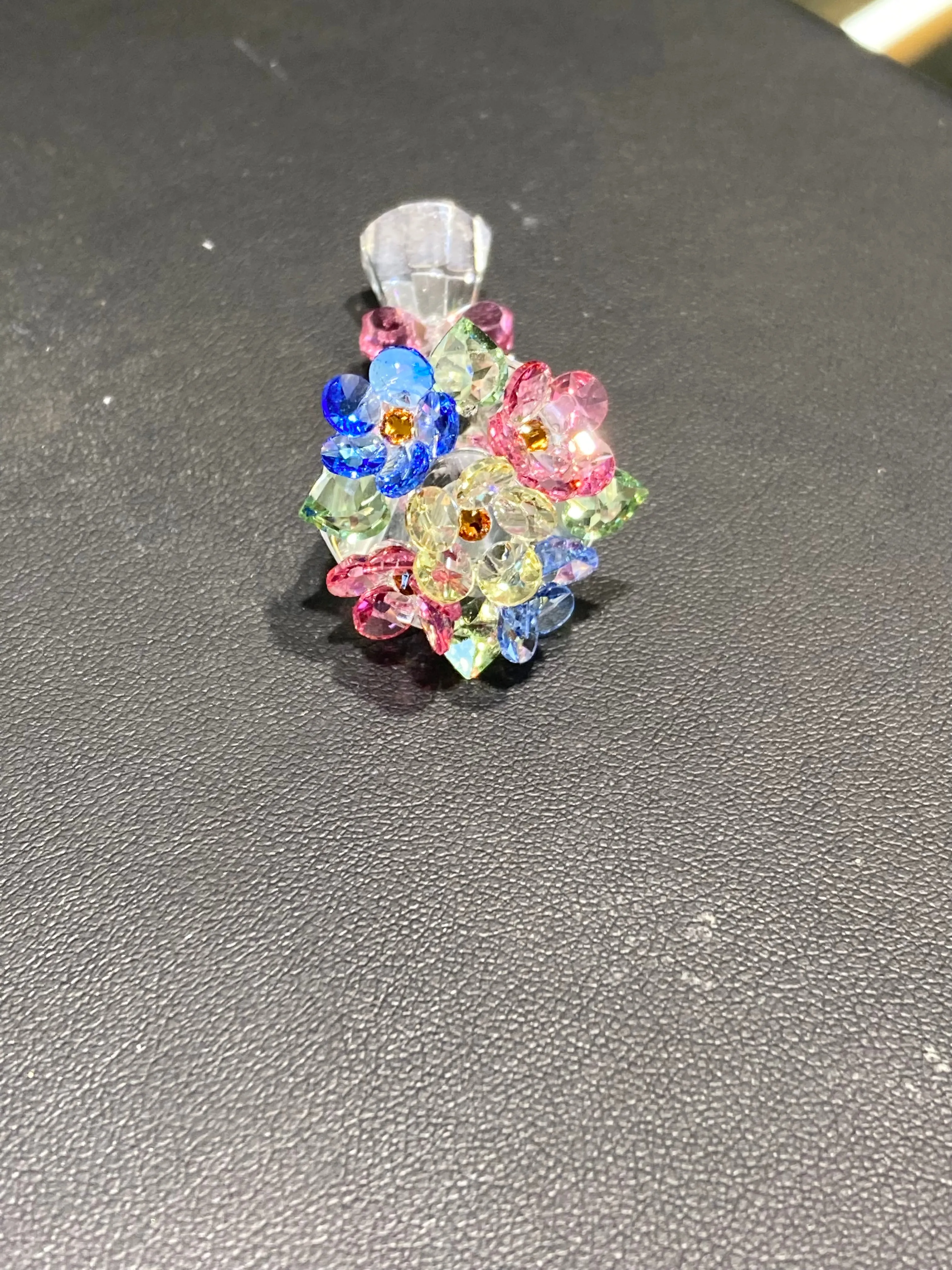 Friendship Bouquet Crystal Figurine