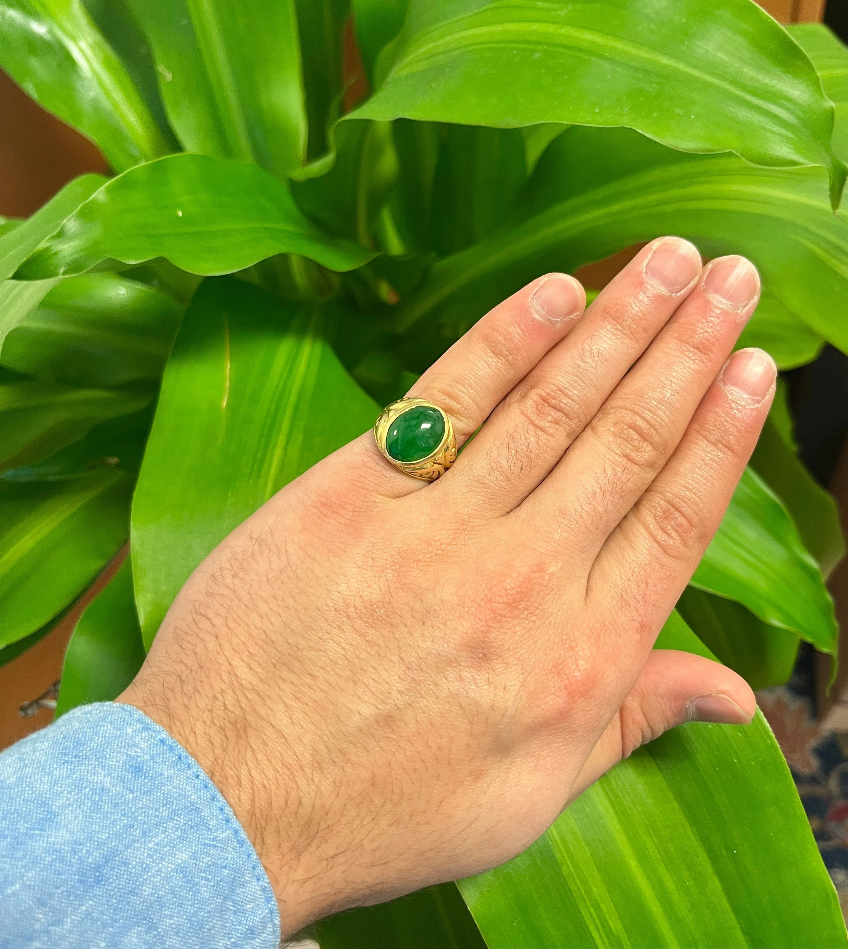 Grade A Jadeite Jade in 22K Carved Gold Solitaire Bezel Set Unisex Ring