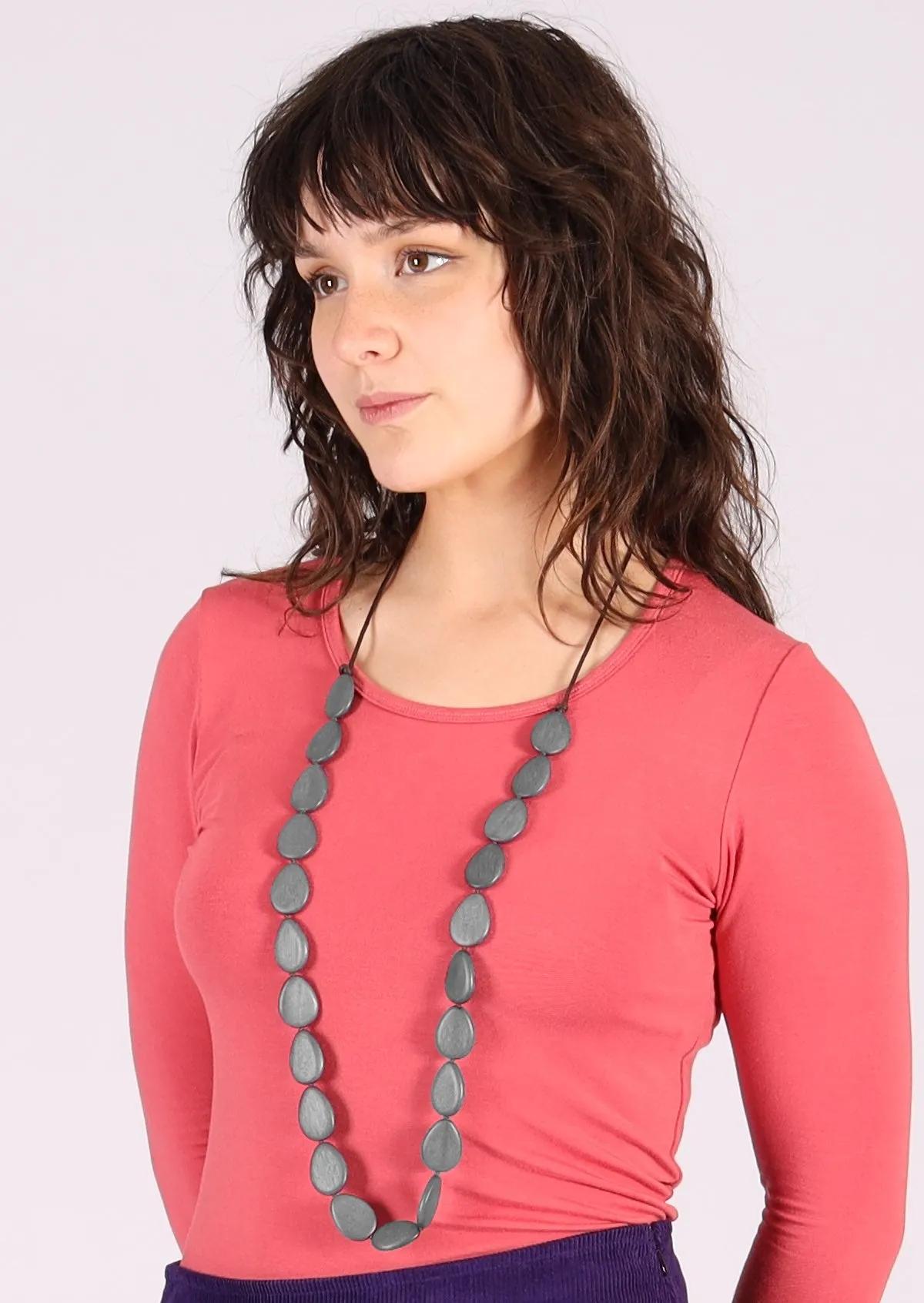 Layla Long Necklace Shady Grey