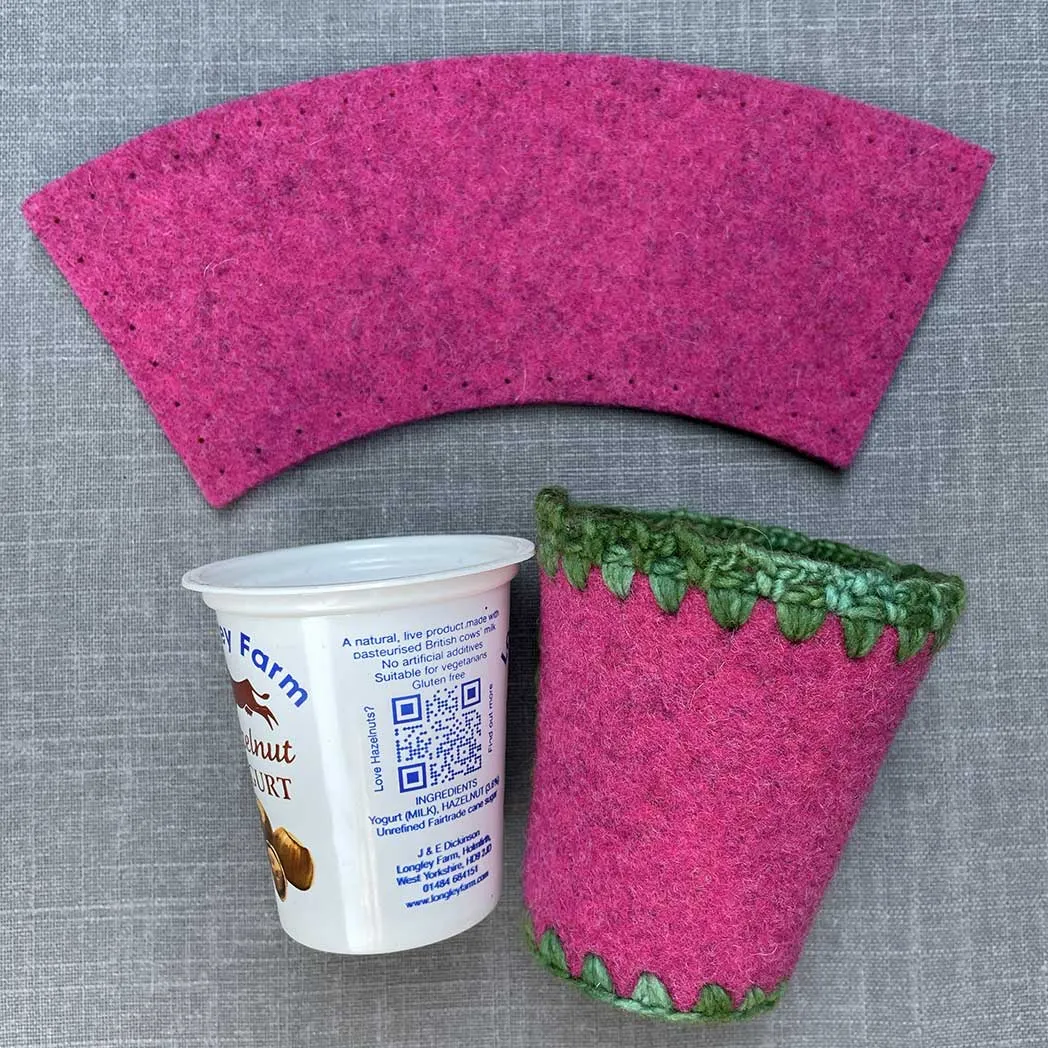 Make your own Felt Cachepot -DIY cover for yogurt pot