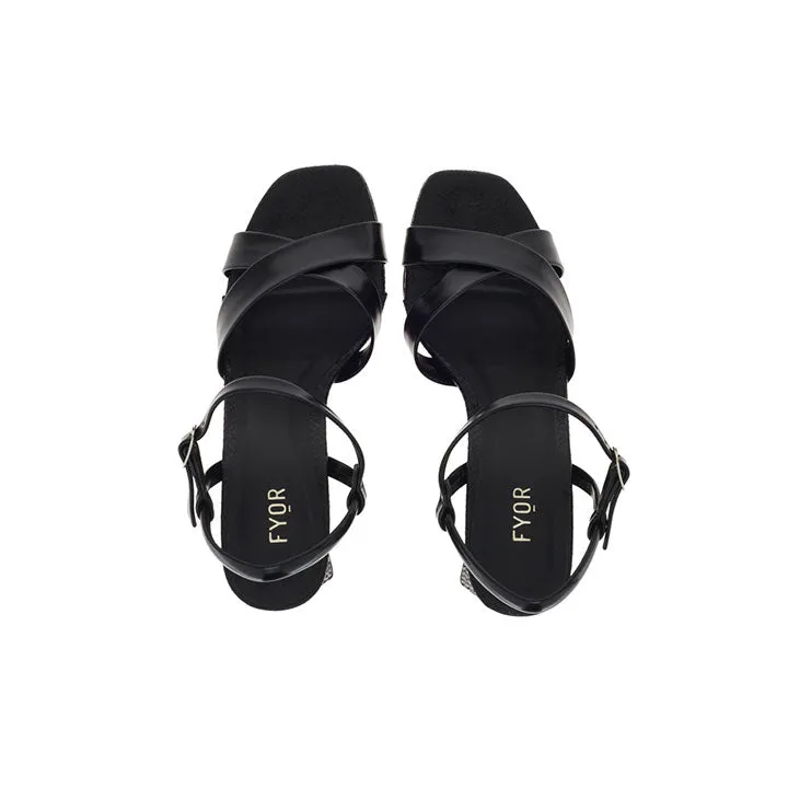 Matt Finish Cross Strap Sandal BCM 133