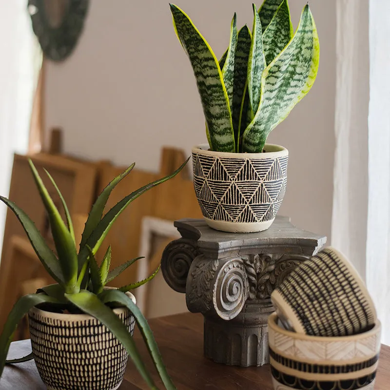 Nordic Black and White Flower Pot