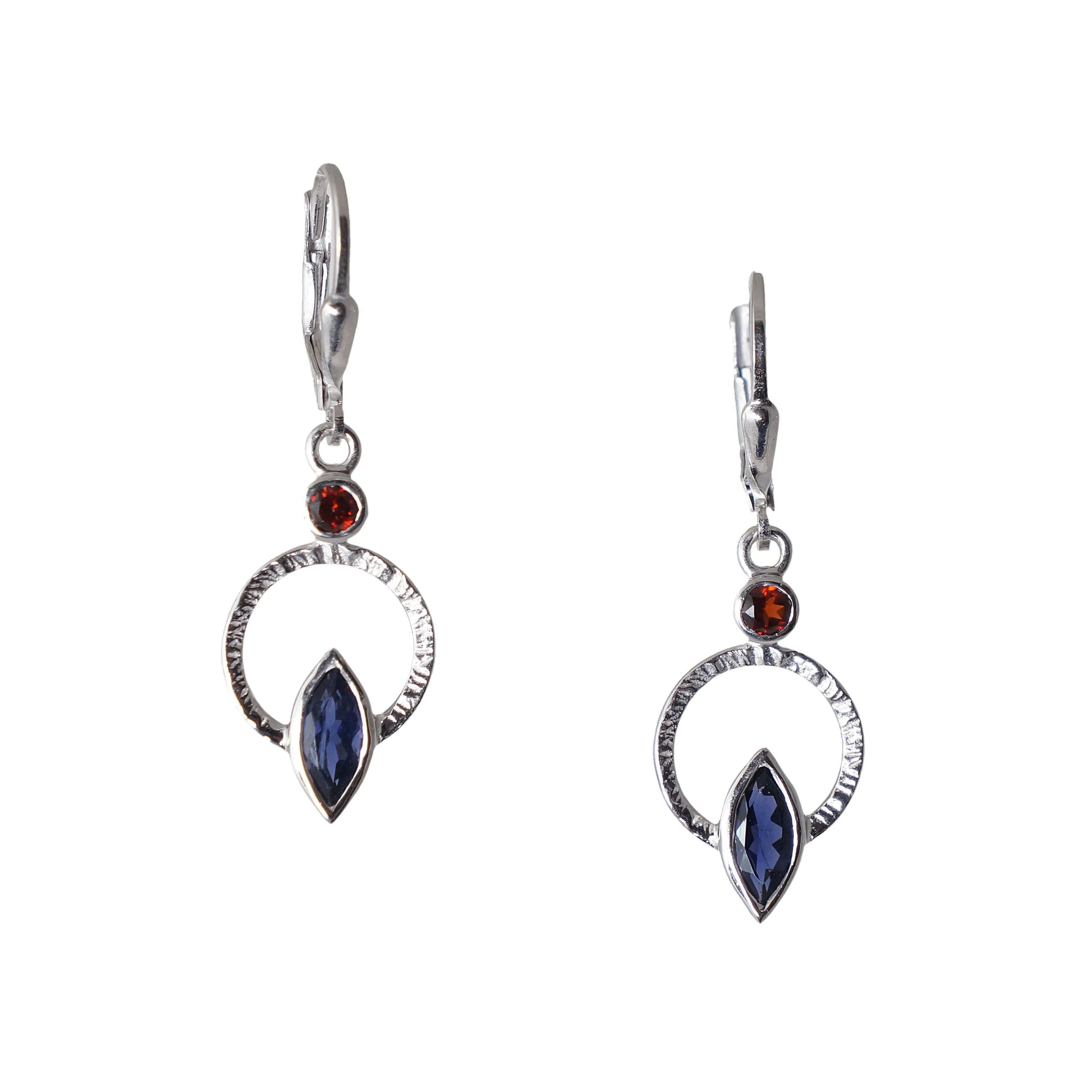 Q Earrings Silver, White Rhodium