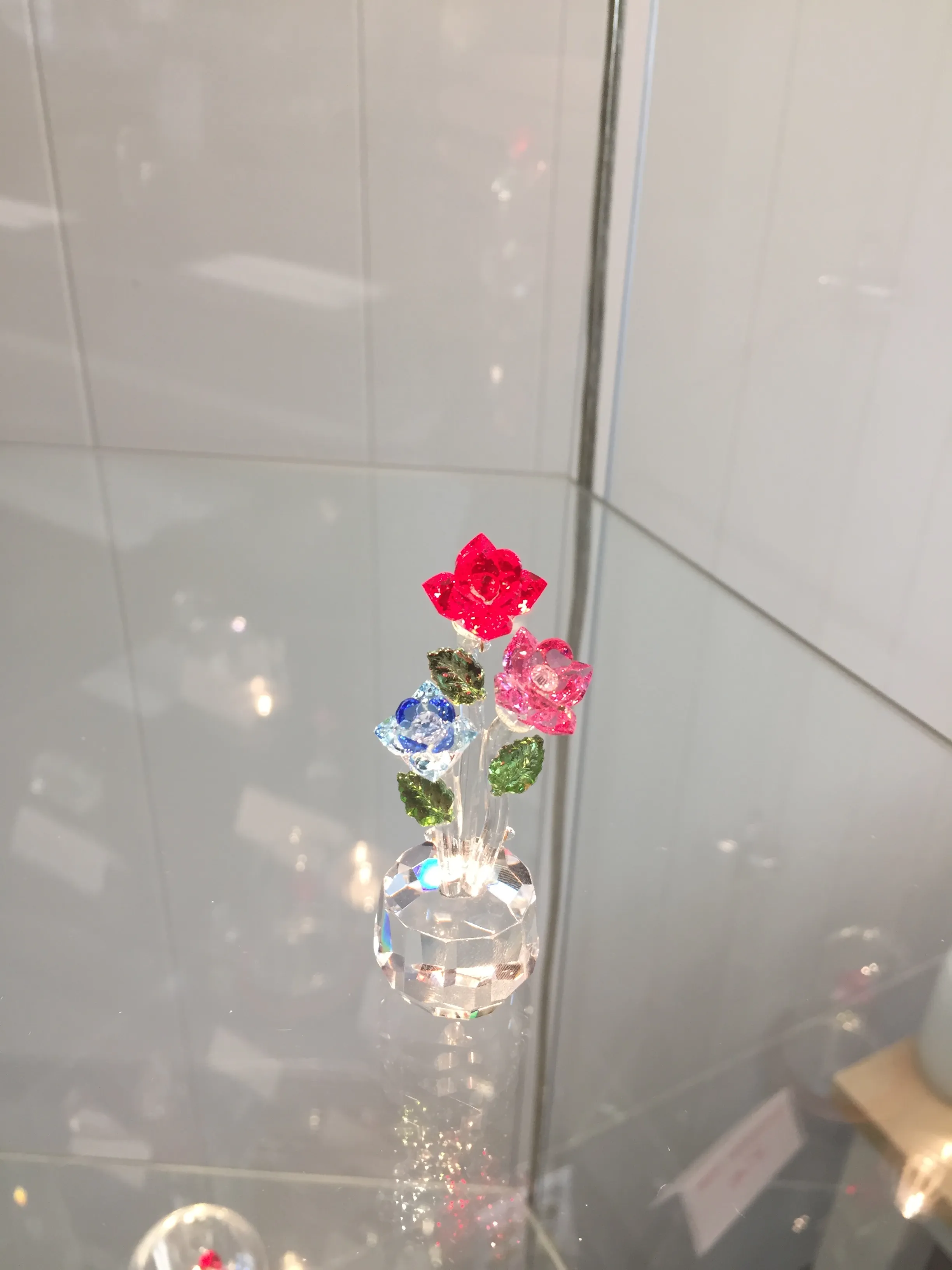 Triple Roses Crystal Figurine